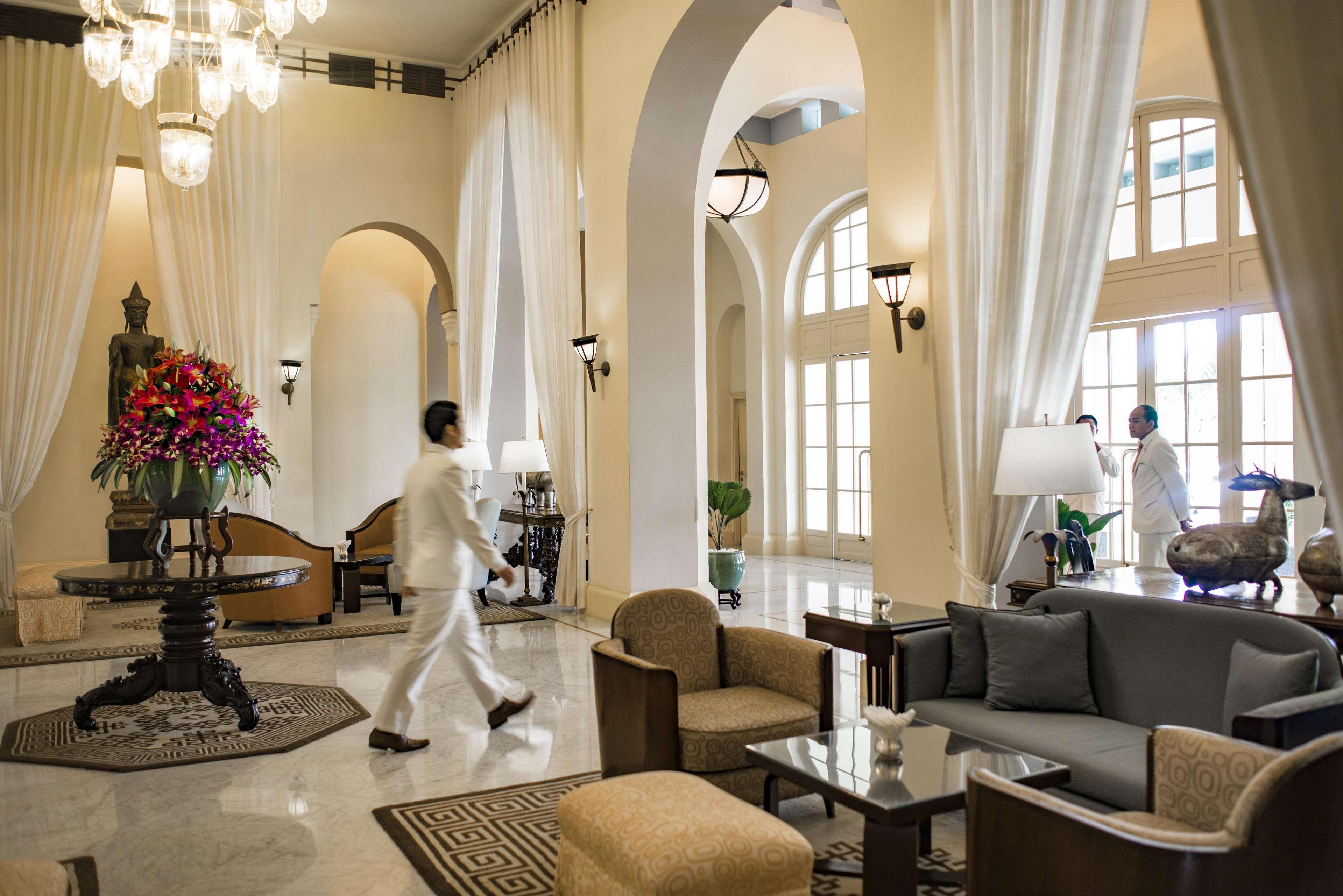Raffles Le Royal 5* Phnom Penh