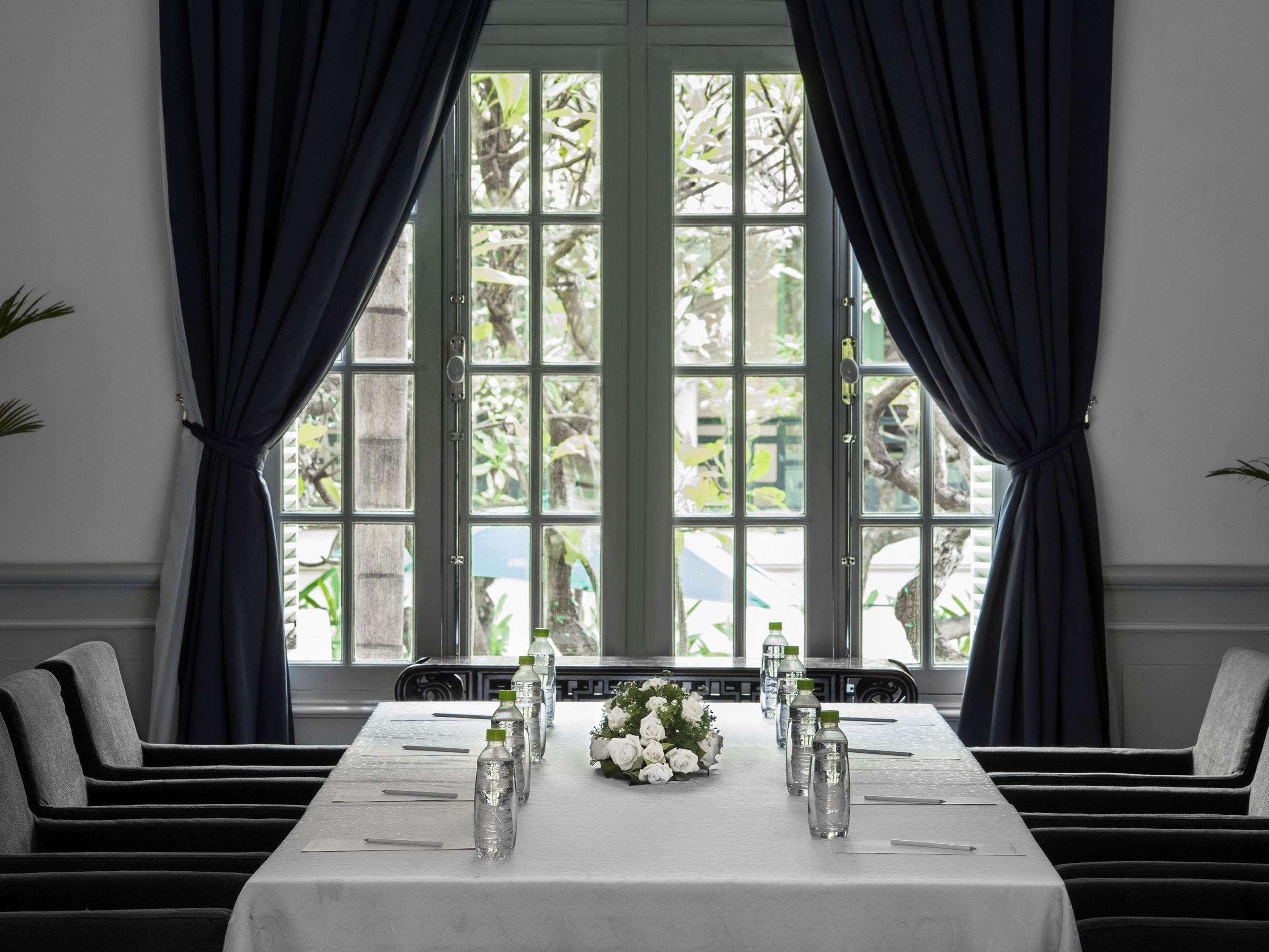 Raffles Le Royal Hotel 5*