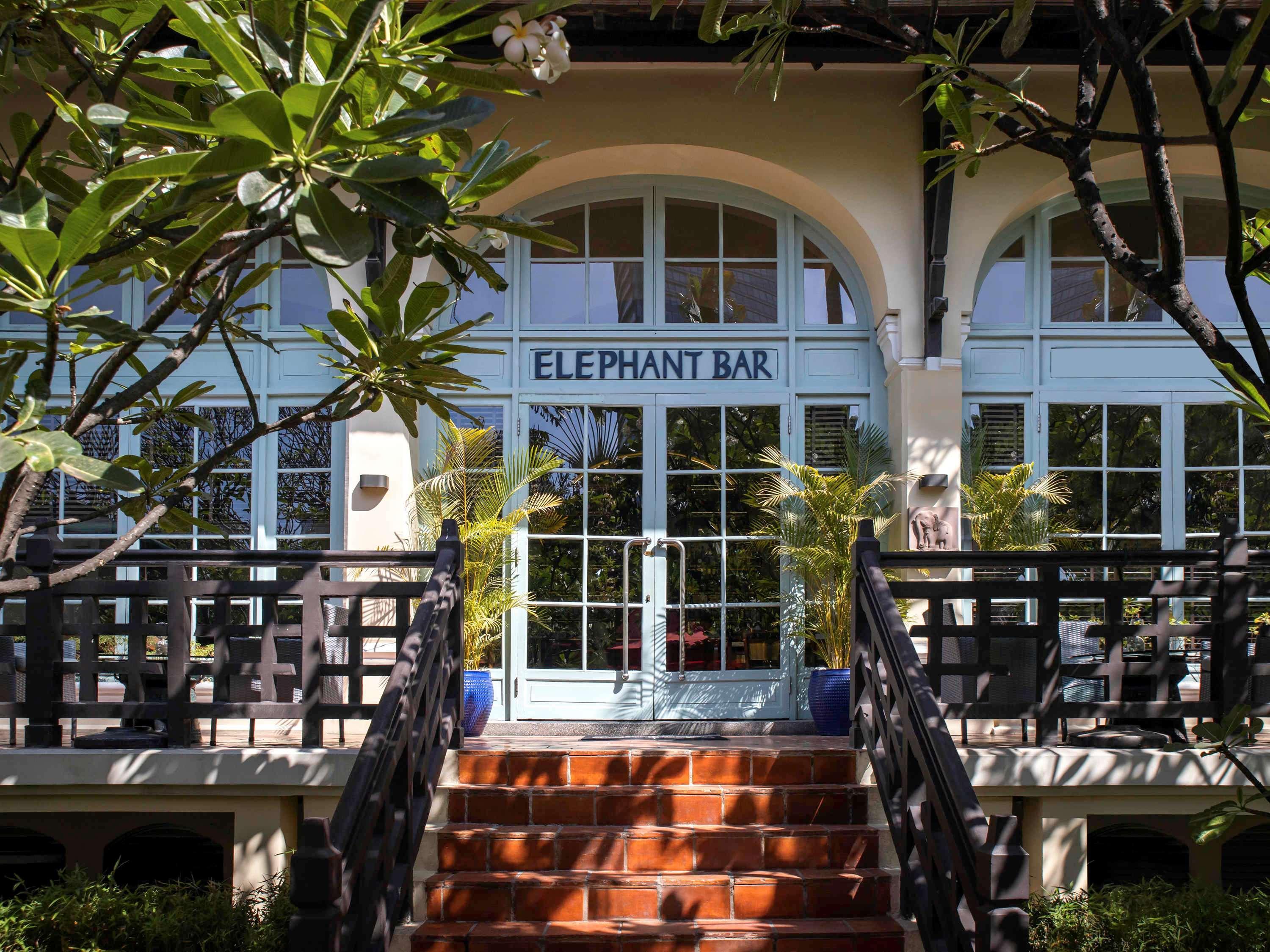 Raffles Le Royal Hotel